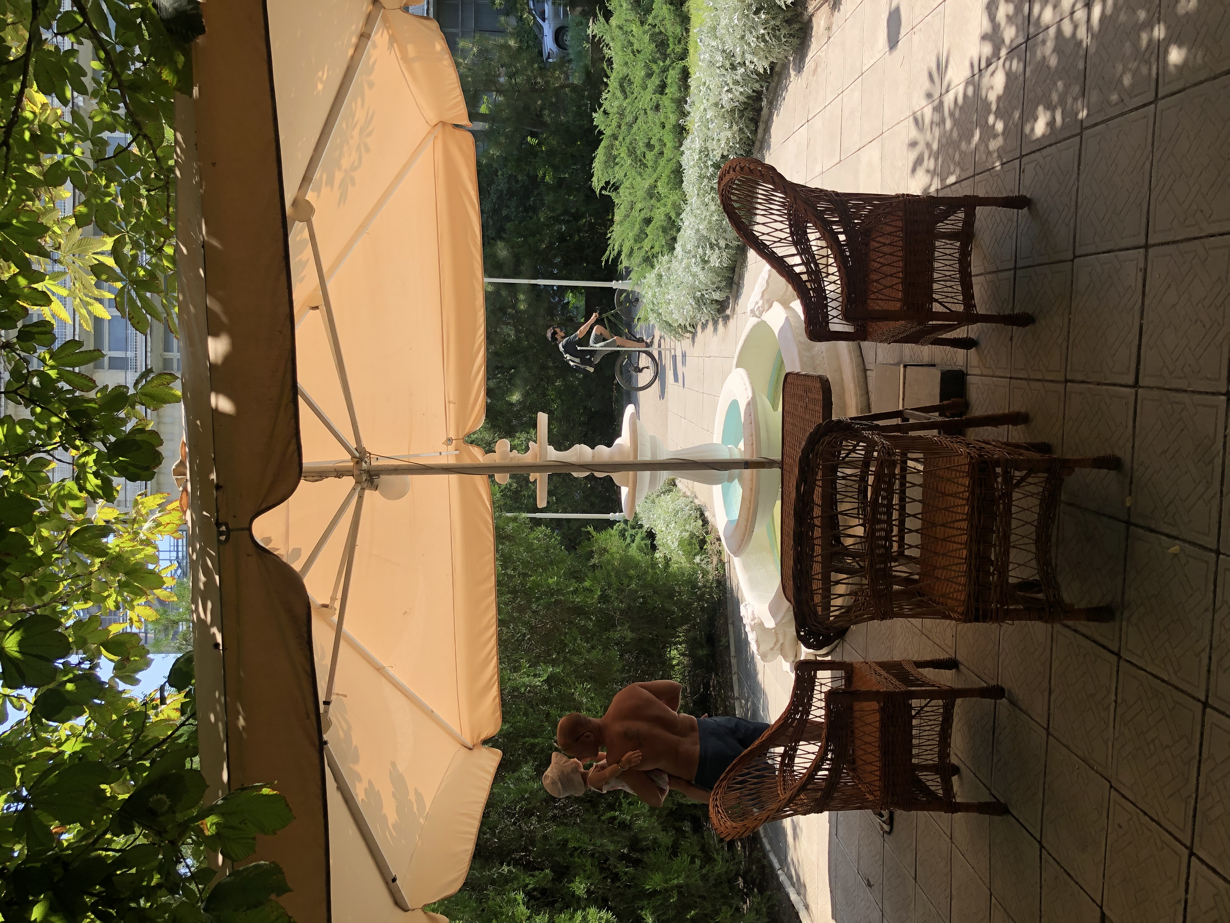 Фото Светлая