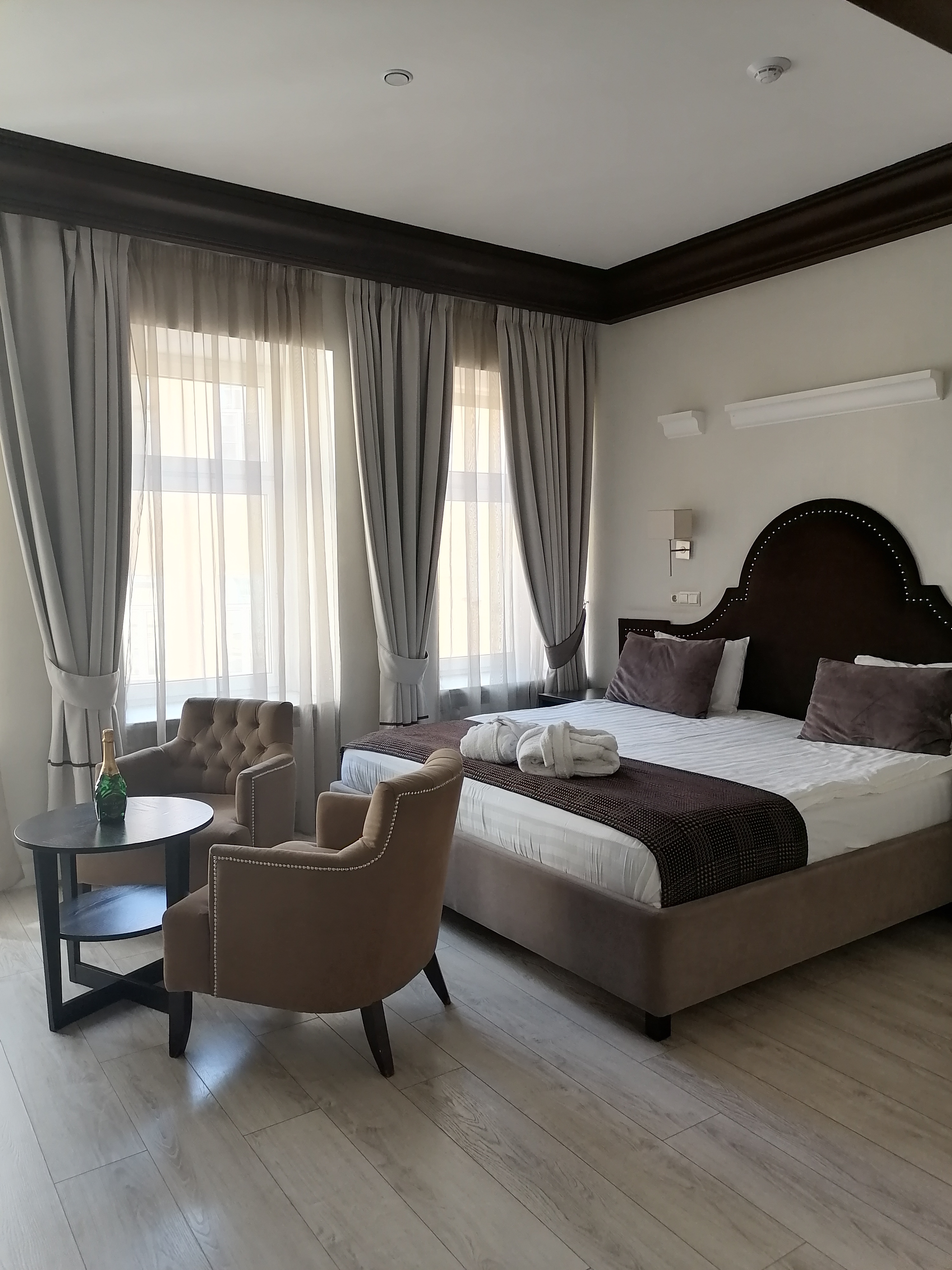 Фото Далиси