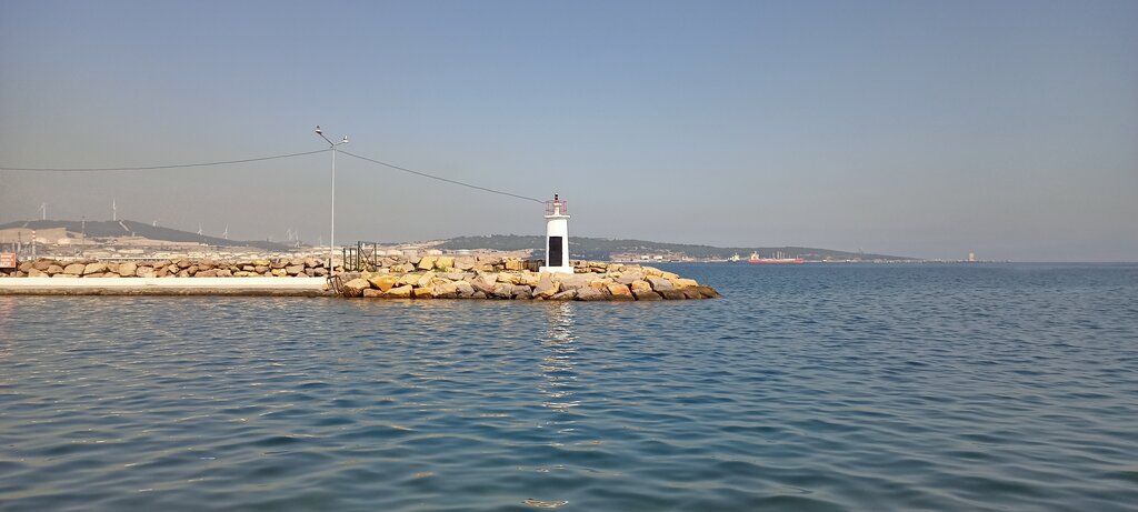 Landmark, attraction Fisherman's Shelter Lighthouse, Aliaga, photo