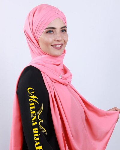 Milena Hijab 16A