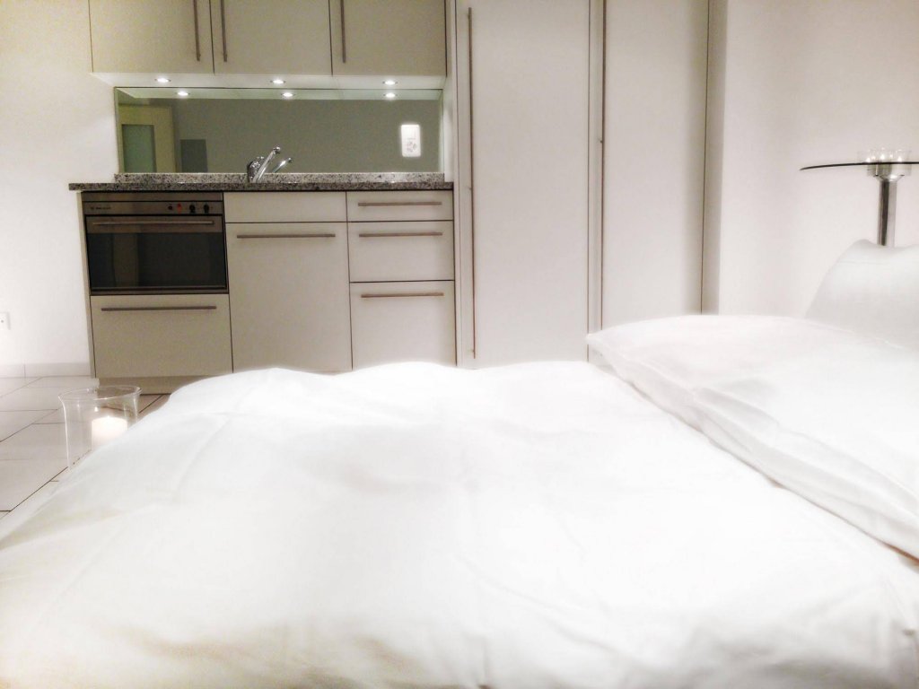 Фото Top city center location by Airhome