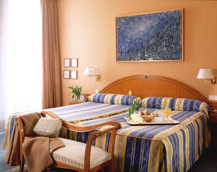 Фото Hotel Majadahonda