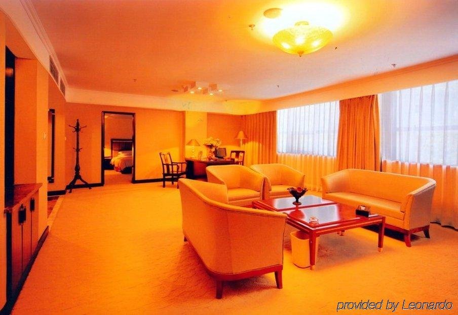 Фото Guangzhou Changfeng Gloria Plaza Hotel