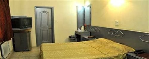 Фото Hotel Heera