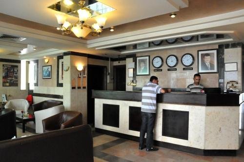 Фото Golden Palace Hotel Apartments