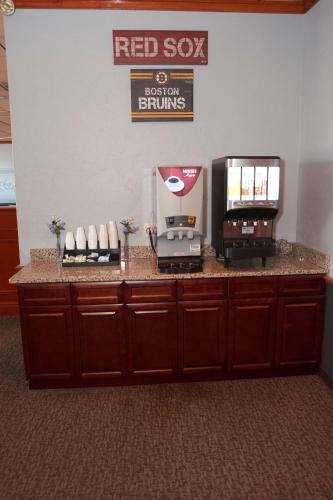 Фото Falmouth Inn