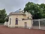 Верхняя караулка (St. Petersburg Avenue, 1), landmark, attraction
