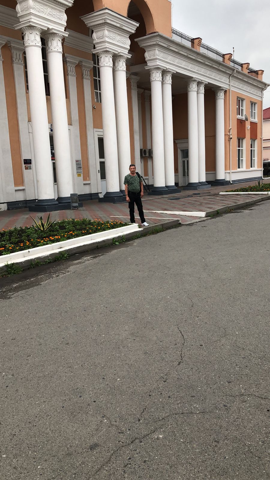 Фото Кадгарон