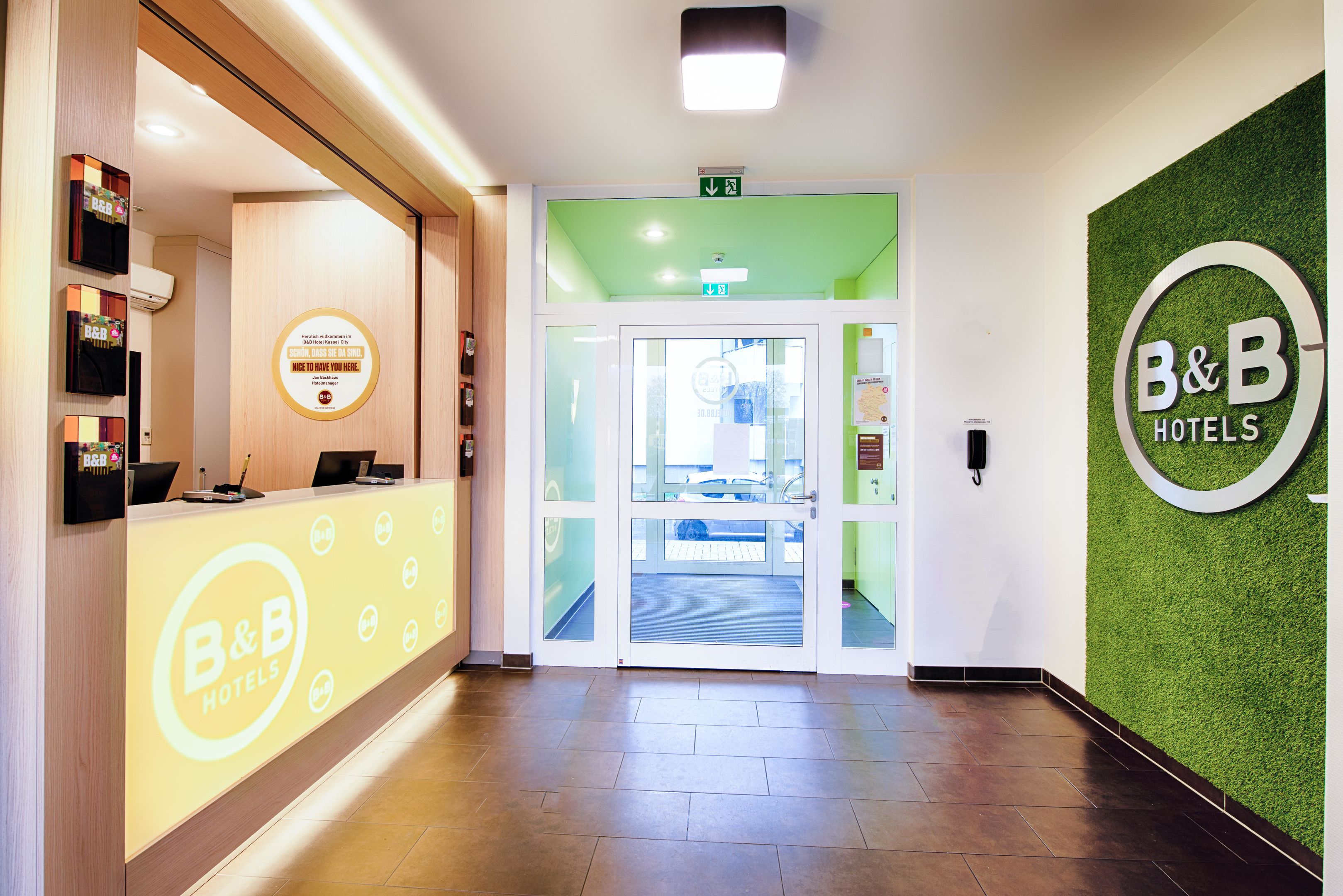 Фото B&b Hotel Kassel-City