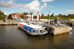 Astra Marine (St. Petersburg, Kronshtadt, old part of Kronstadt) ، رحلات القوارب