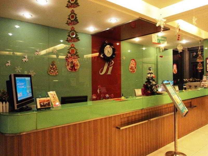 Фото Jinjiang Inn (Xi'an Jianguomen, Jiaotong University, Hepingmen Metro Station)
