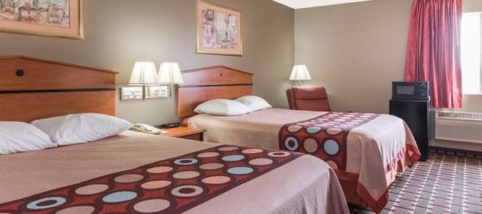 Фото Super 8 by Wyndham Ottawa