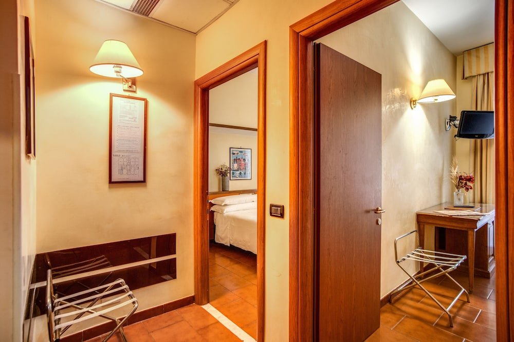 Фото Hotel Milani Rome