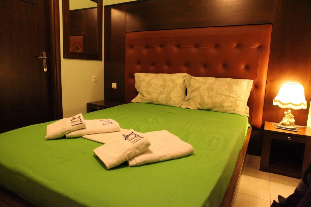 Фото Toti Boutique Rooms