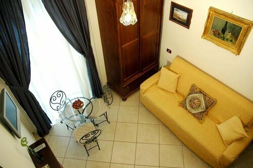 Гостиница Art Suite Principe Umberto B&b в Неаполе
