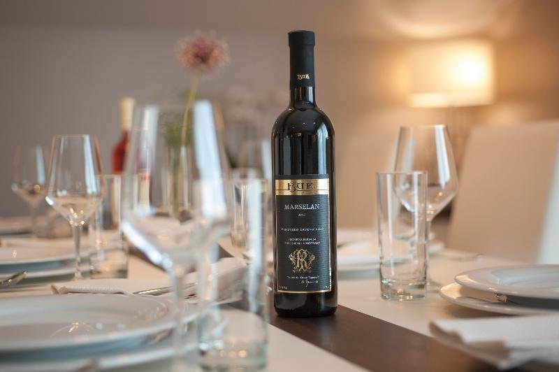 Фото 127256886558