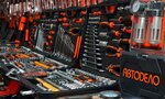 Avtodelo (Karbyshev kóshesi, 12), tienda de repuestos y artículos para automóviles