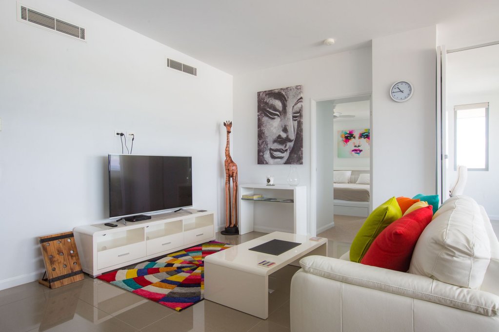 Фото Nova Mooloolaba Beach