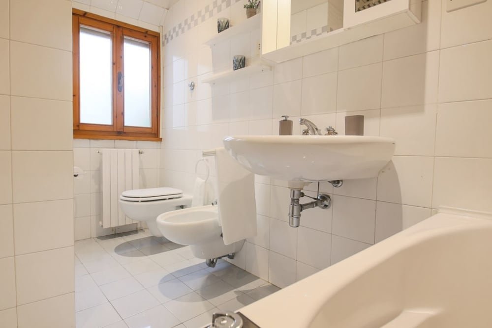 Фото Marcos Beautiful Apartment