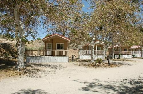 Гостиница Soledad Canyon Cabin 17