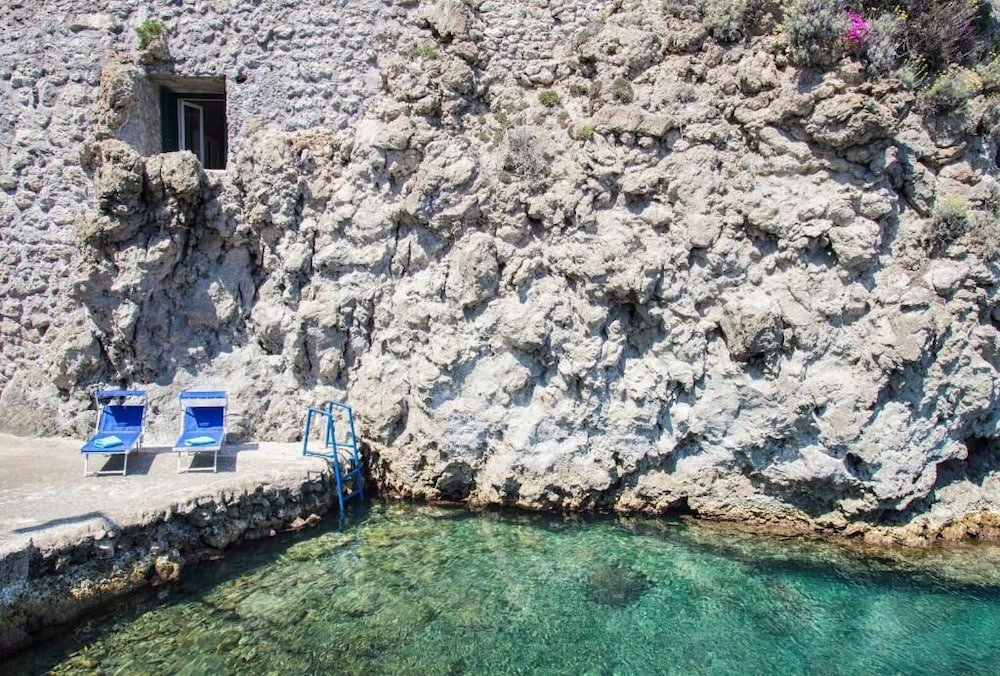 Фото Hotel Pagoda