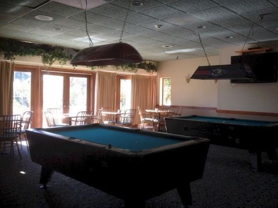 Фото Red Roof Inn Fulton