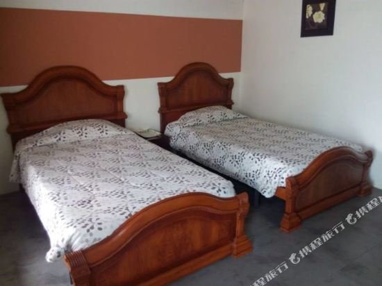 Фото Quezon Premier Hotel Lucena