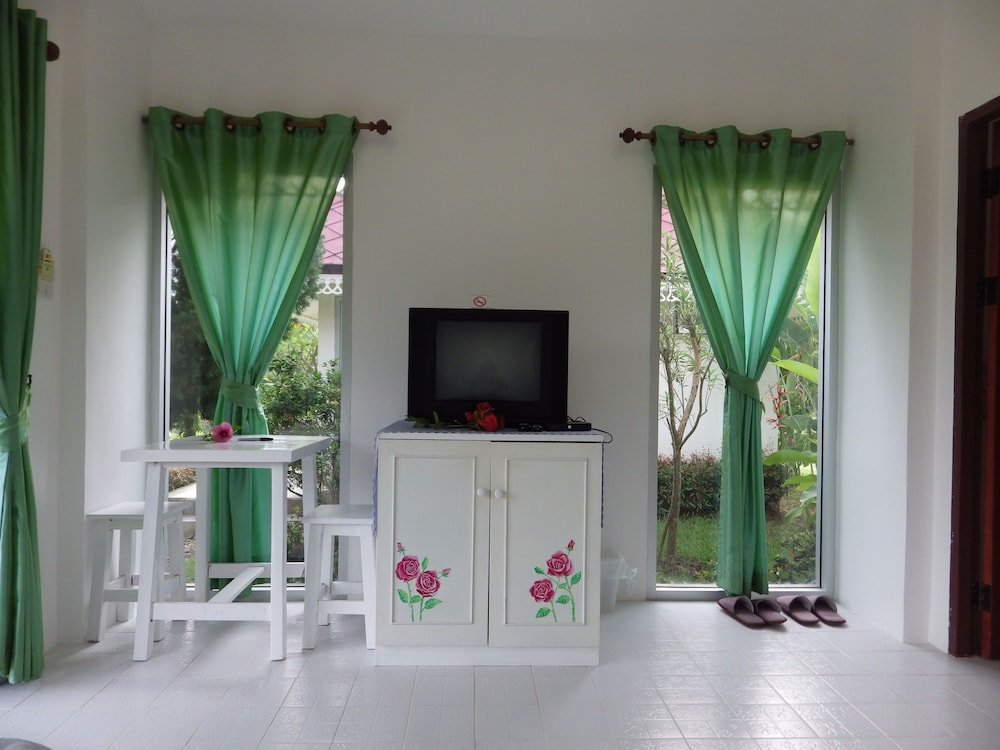 Фото Ai Pai Hotel