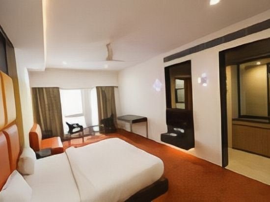 Фото Hotel Santosh Dham