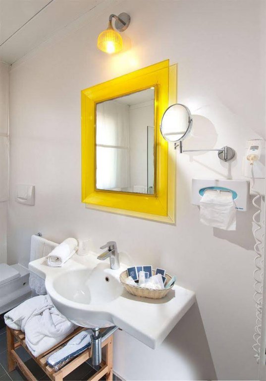 Фото Hotel Mediterraneo