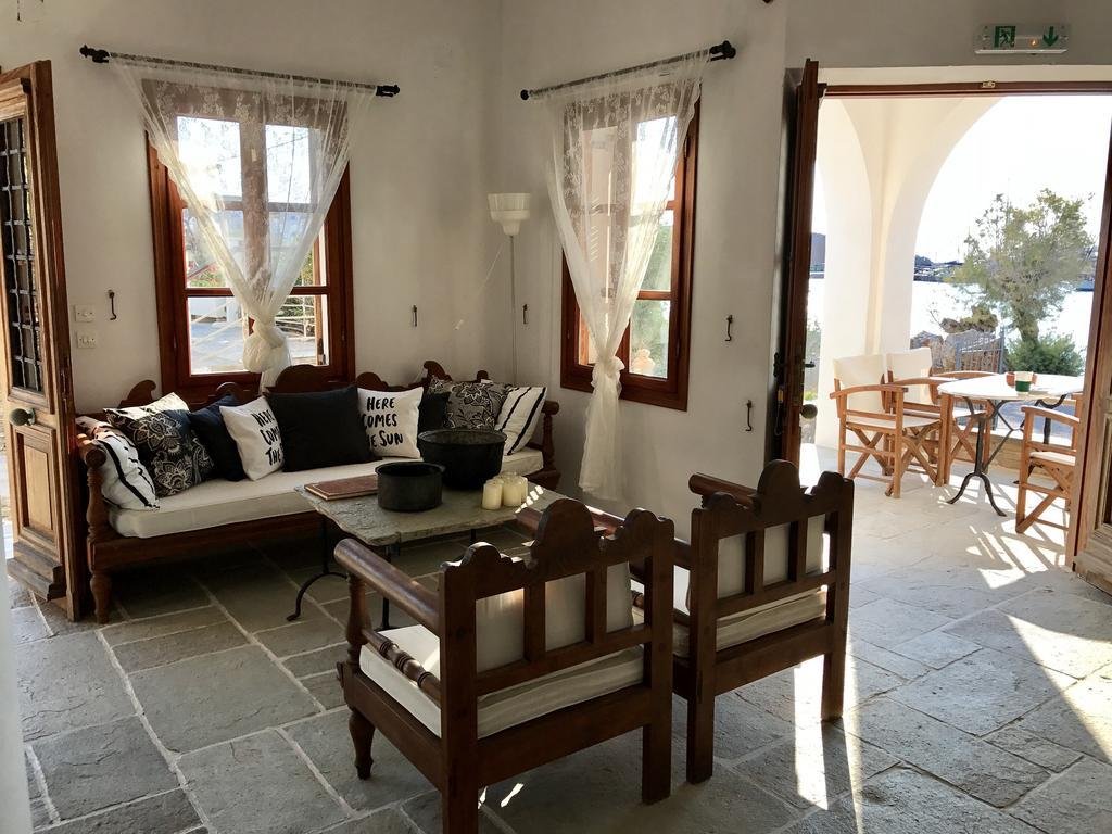 Фото Aeolos Beach Hotel