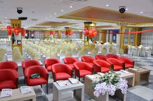 Гостиница Grand Beyaz Saray Hotel в Дюздже