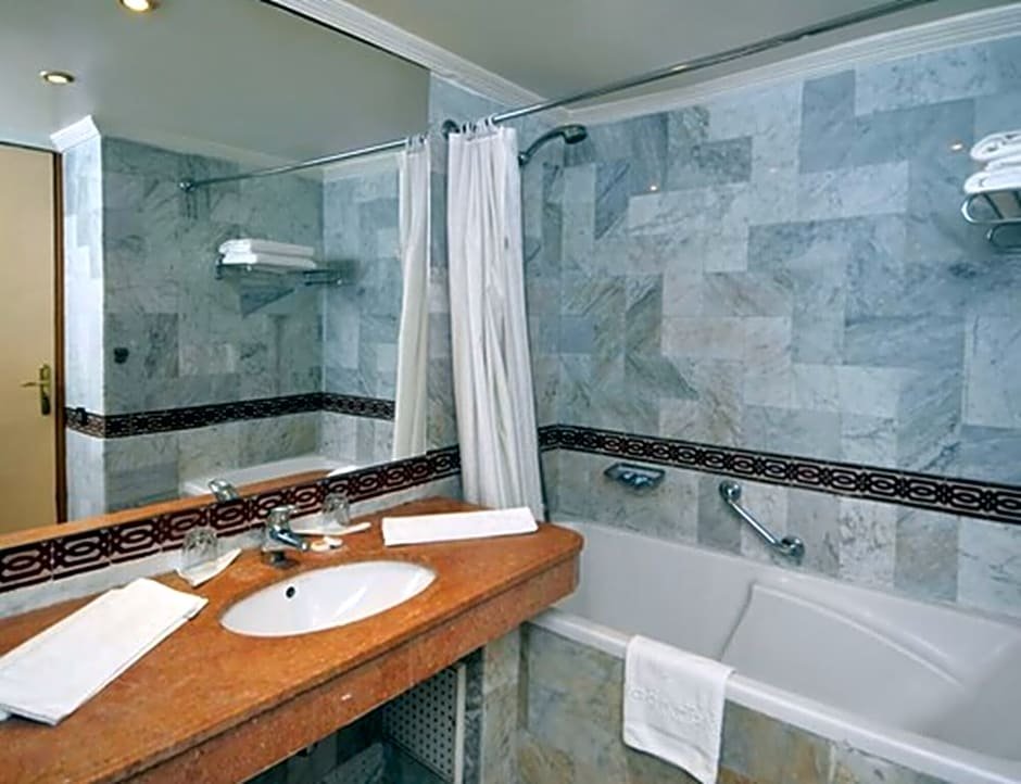 Фото Hotel Wassim