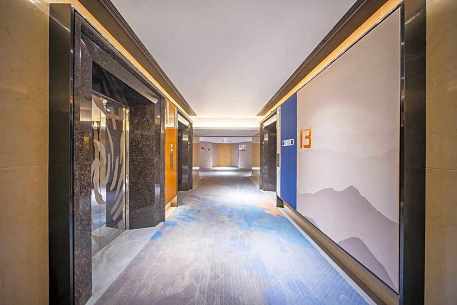 Фото Holiday Inn Express Hangzhou Westlake East