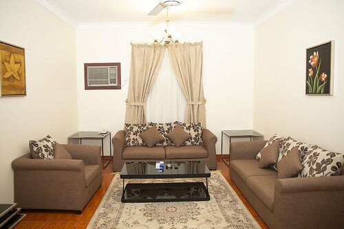 Гостиница Almawasem Alarbaa Hotel Suites в Табуке