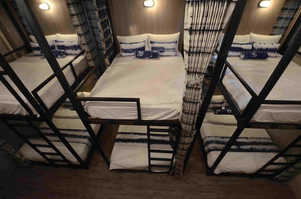 Фото The Chic Lipe - Hostel