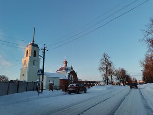 Церковь Космы и Дамиана (Большая Пролетарская ул., 66, п. г. т. Думиничи), православный храм в Калужской области