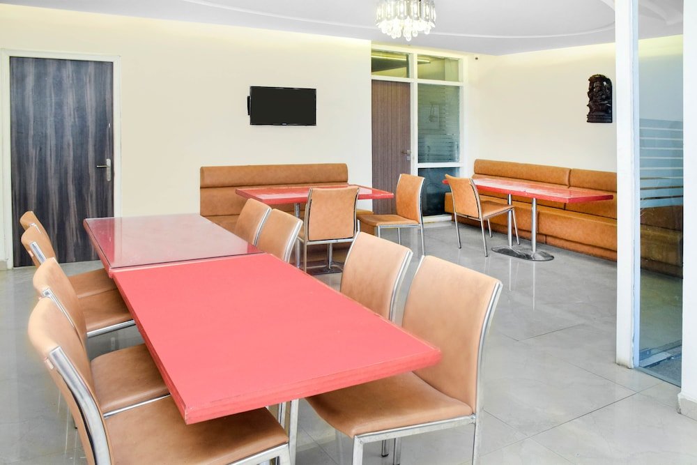 Фото Treebo Trip Metro Inn