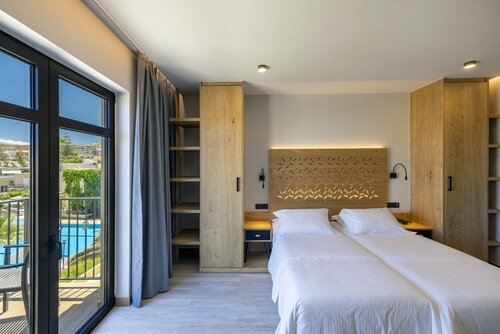 Гостиница Atlantis Beach Hotel в Ретимноне