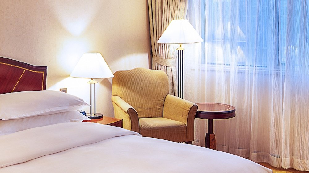 Фото Sheraton Chengdu Lido Hotel