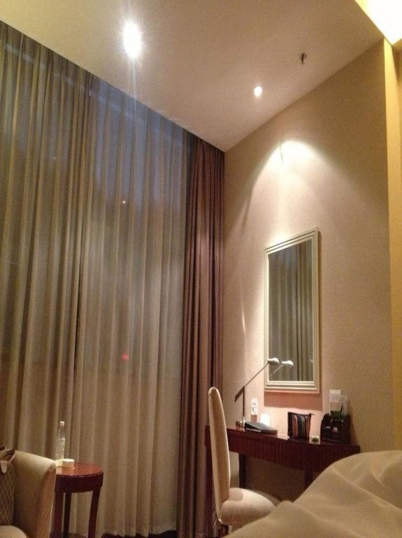 Фото Excelsior Hotel - Chengdu