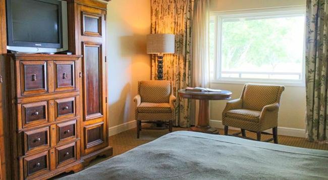 Фото Arnold Palmer's Bay Hill Club & Lodge