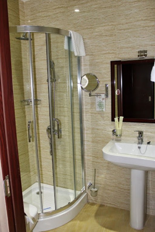 Фото Diamond Hotel