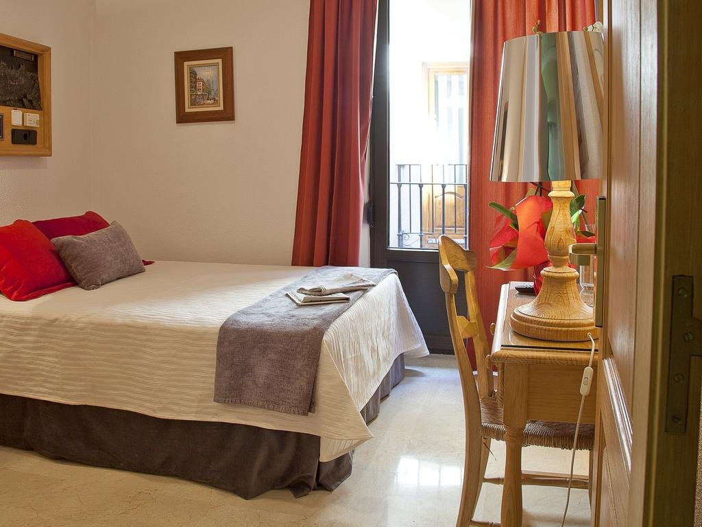 Фото Hotel Carlos V