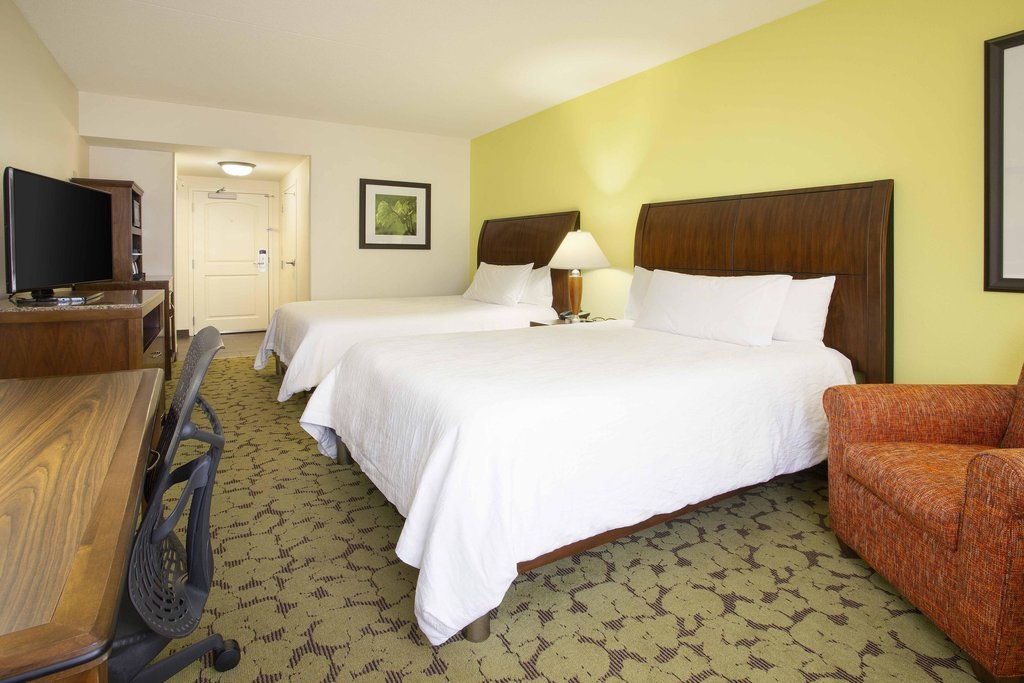 Фото Hilton Garden Inn Omaha Downtown/Old Market Area