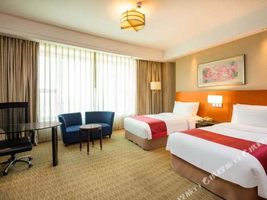 Фото Holiday Inn Chengdu Century City East Tower