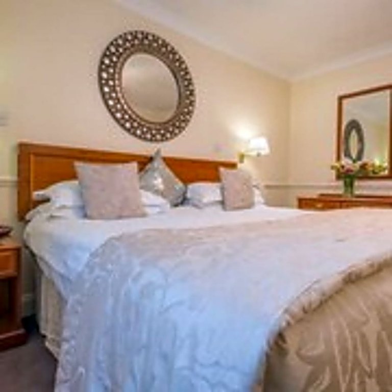 Фото Collingham Serviced Apartments