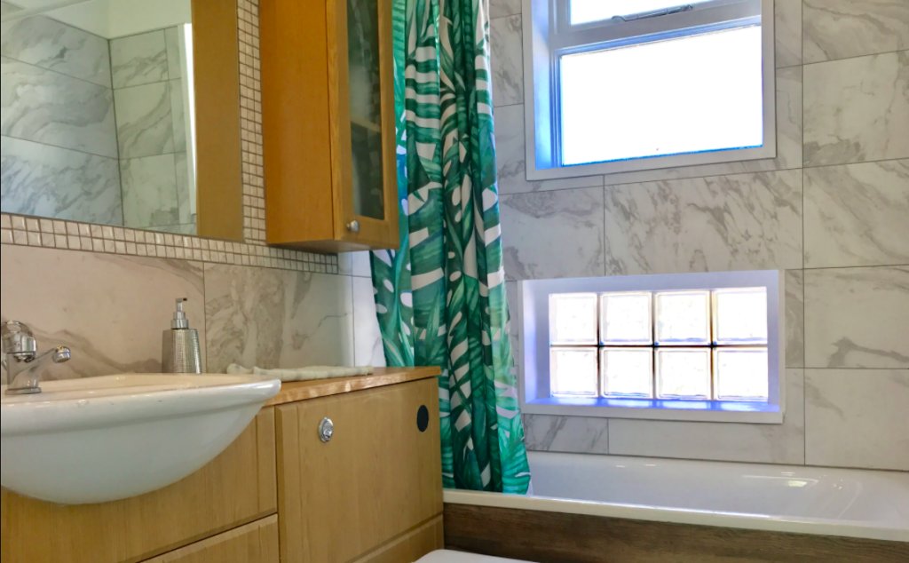 Фото Chester Hotel