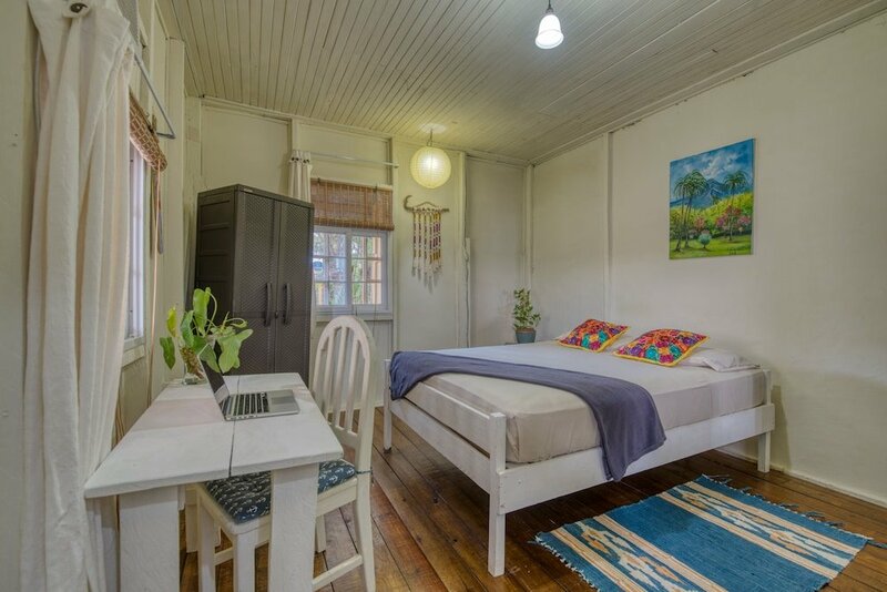 Гостиница Saigon Bay Bed & Breakfast в Бокас-дель-Торо