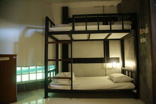 Фото Slumber Party Phi Phi - Hostel